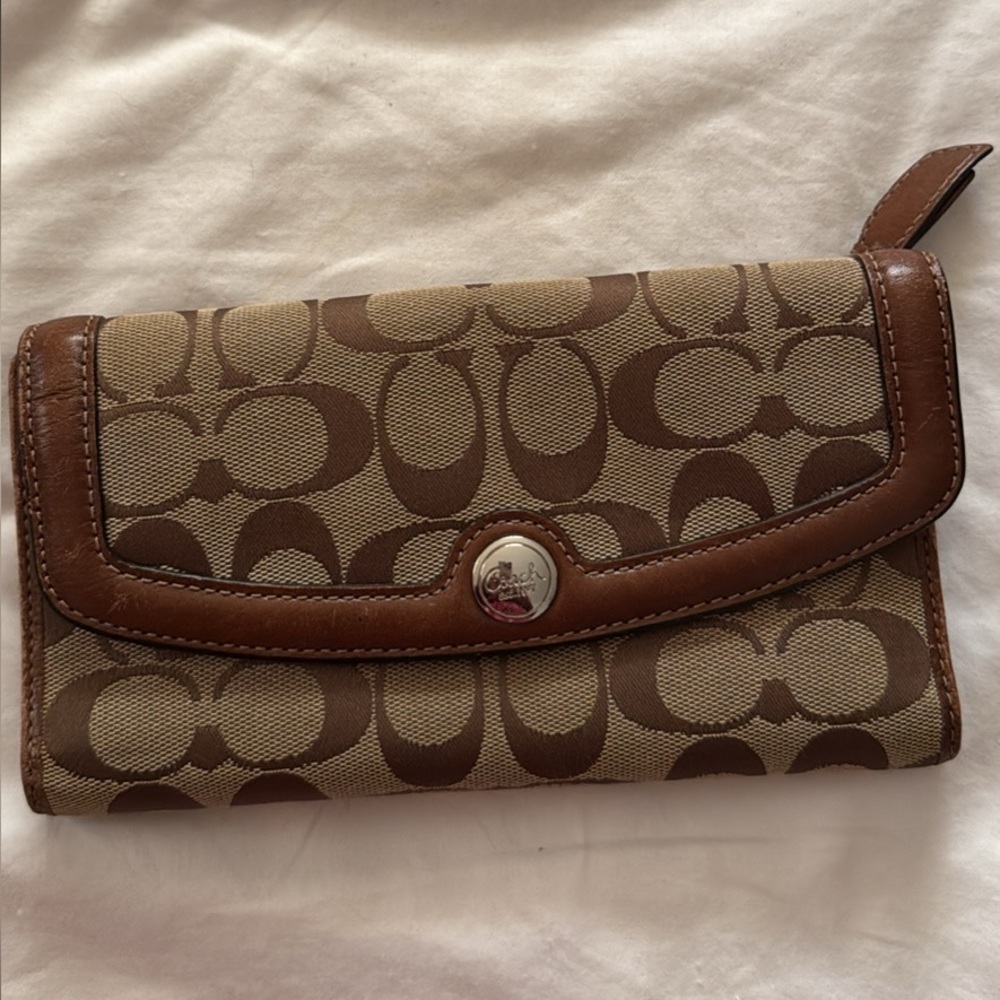 Coach wallet | signature C | Brown leather